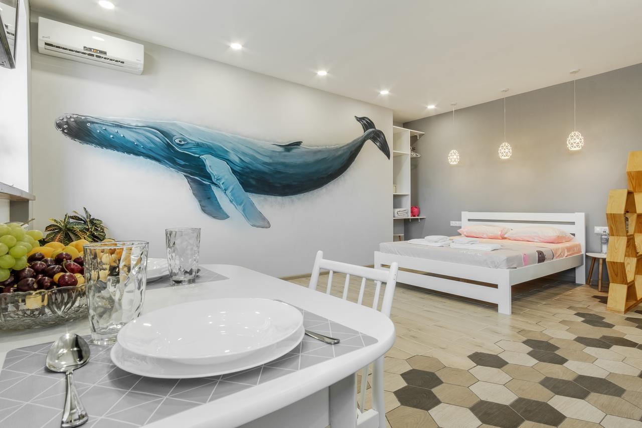 Vip Apartment Blue Whale Odesa Exterior photo